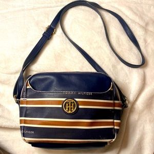 Small Tommy Hilfiger crossbody bag